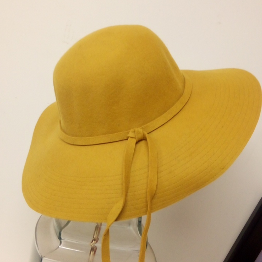 David and Young Wool Gold Floppy Hat